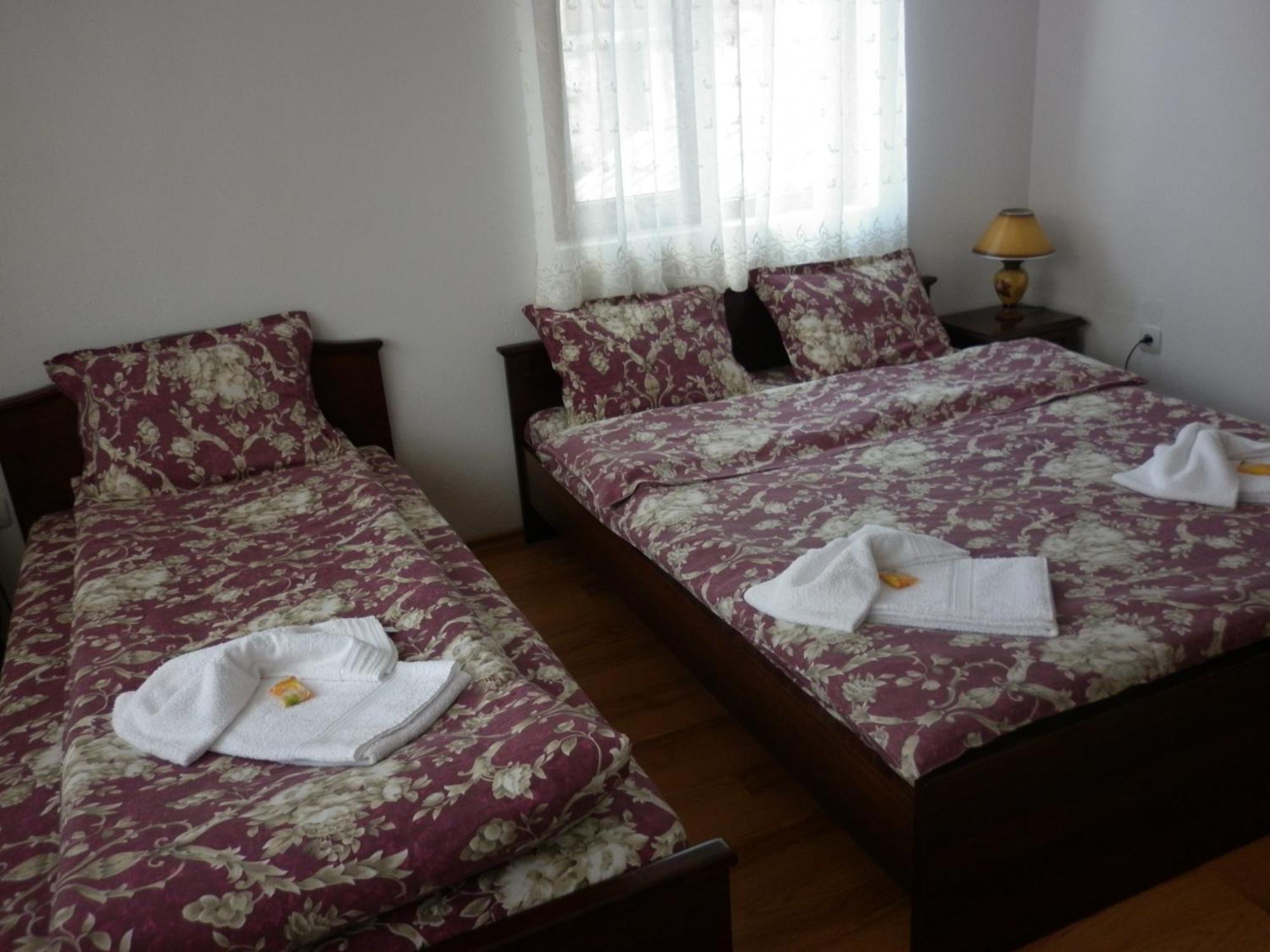 Guest House Mavrudieva Копривштиця Екстер'єр фото